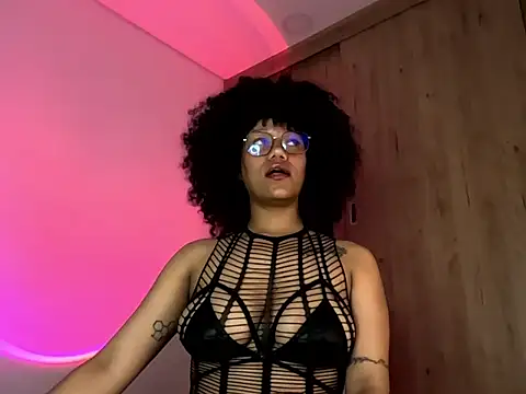 Ale xandra online show from April 18, 1:30 am