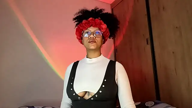 Ale xandra online show from May 28, 11:10 pm