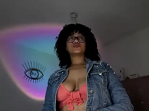 Ale xandra online show from February 5, 12:50 am