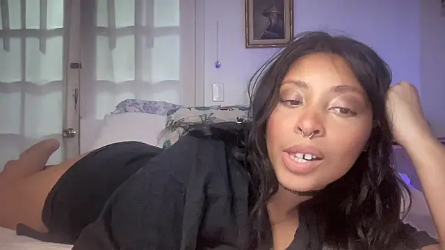 BaileyBaird online show from December 9, 7:07 pm