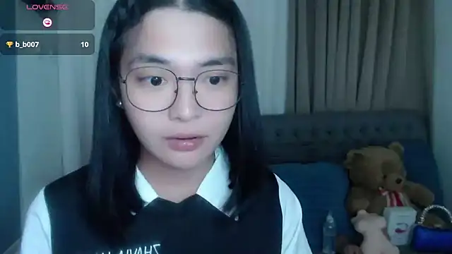 zhaviahale21 online show from July 14, 12:54 am