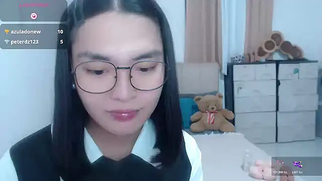 zhaviahale21 online show from August 1, 12:03 pm