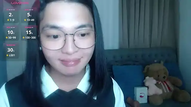 zhaviahale21 online show from July 11, 5:02 pm