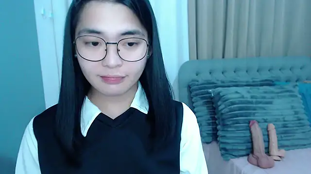 Snapshot of zhaviahale21 chatting on October 24, 11:31 am zhaviahale21 online show from October 24, 11:31 am