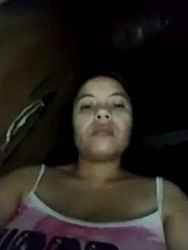 Snapshot of lisseth chatting on February 22, 3:23 am lisseth online show from February 22, 3:23 am