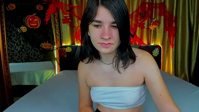  Polly Love  online show from November 1, 7:02 am