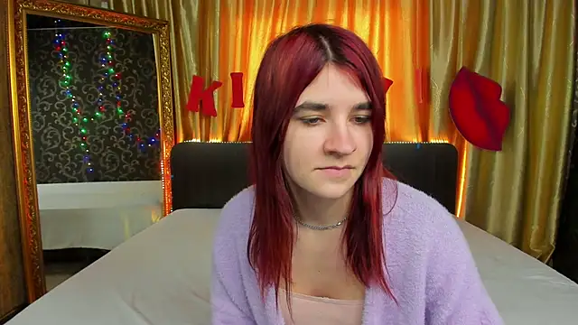  Polly Love  online show from February 13, 1:05 pm