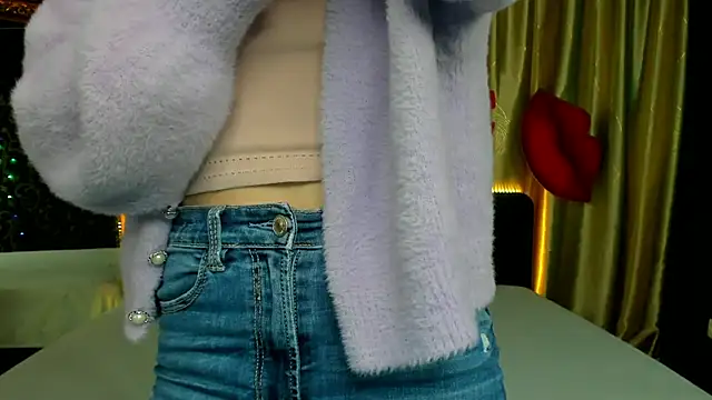  Polly Love  online show from February 19, 7:28 am