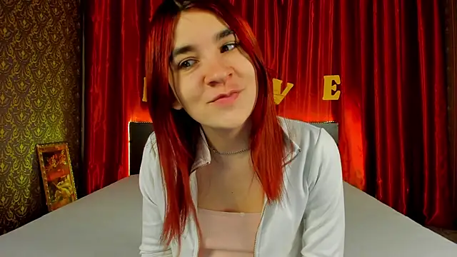  Polly Love  online show from February 17, 7:15 am