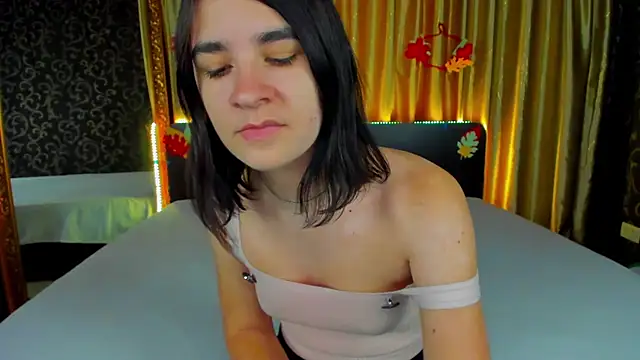  Polly Love  online show from October 29, 7:07 am