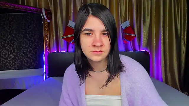  Polly Love  online show from January 10, 7:04 am