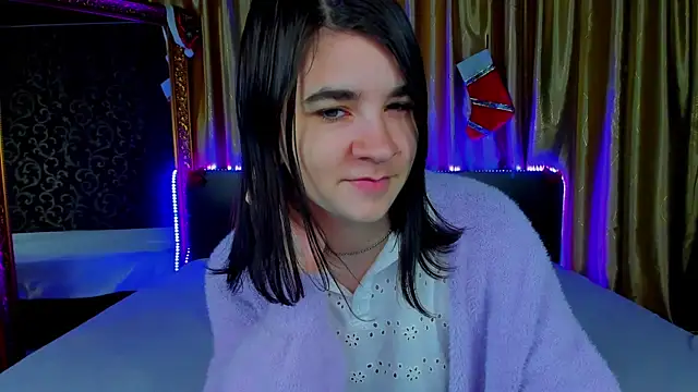  Polly Love  online show from December 22, 7:08 am