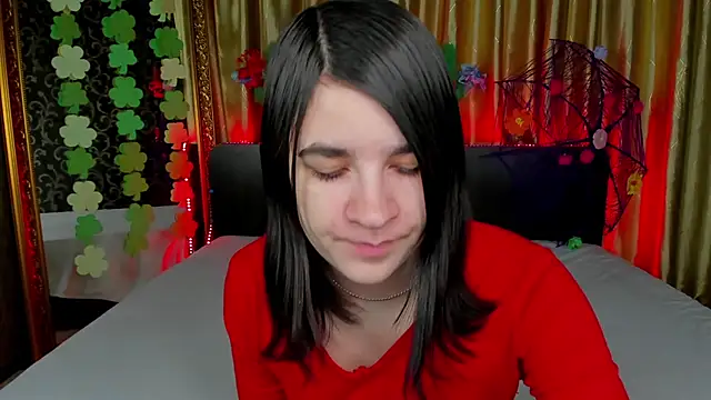  Polly Love  online show from March 20, 6:58 am