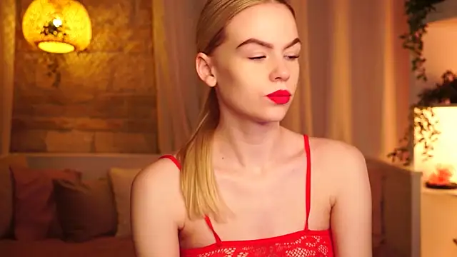 sn0w barbie online show from October 22, 8:36 am