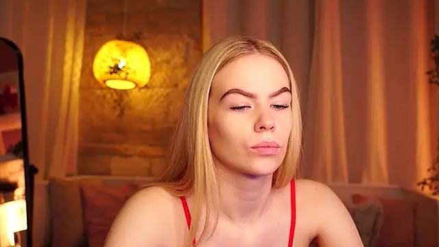 sn0w barbie online show from October 21, 8:36 am