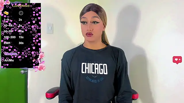 Sabrina gil  online show from December 26, 7:38 pm