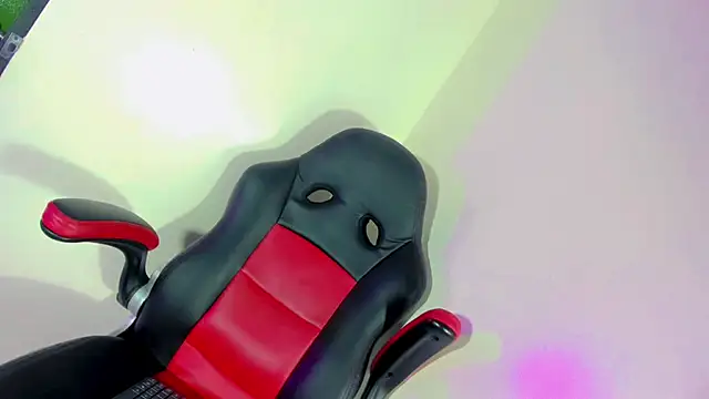 Sabrina gil  online show from January 27, 10:38 pm