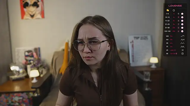 Miatiny online show from February 13, 4:18 pm