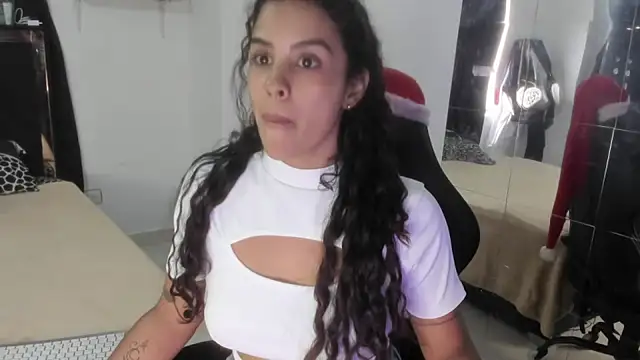 Moon Sammy online show from December 1, 4:08 pm