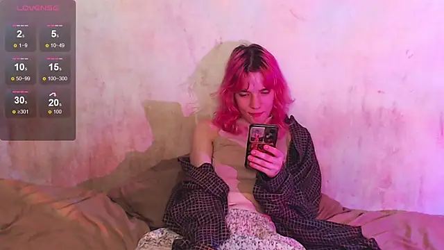 Robin yourss online show from October 27, 1:45 pm