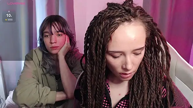 Robin yourss online show from April 24, 8:16 am