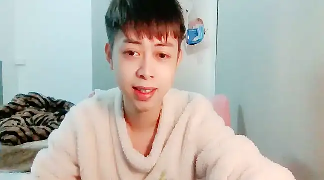 FFFFZ189 online show from December 14, 7:40 am