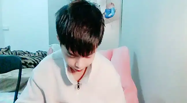 FFFFZ189 online show from December 12, 2:33 pm