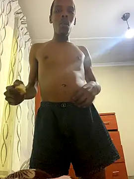 Snapshot of skyfall200 chatting on October 9, 9:04 pm skyfall200 online show from October 9, 9:04 pm