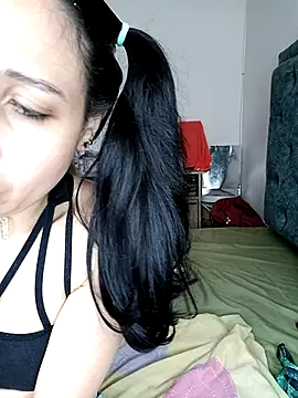 Snapshot of KimPielCanela chatting on March 17, 6:11 pm KimPielCanela online show from March 17, 6:11 pm