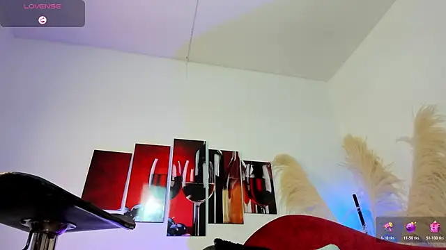 emma sexxy online show from November 10, 12:10 pm