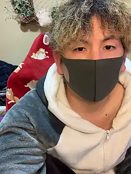 Snapshot of KEI_96 chatting on March 3, 1:07 pm KEI 96 online show from March 3, 1:07 pm