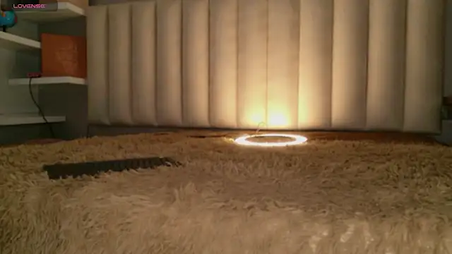 Snapshot of Megan_mooree_ chatting on April 18, 12:07 pm Megan mooree online show from April 18, 12:07 pm
