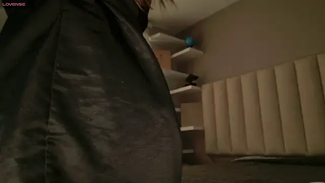 Megan mooree  online show from November 1, 2:11 pm