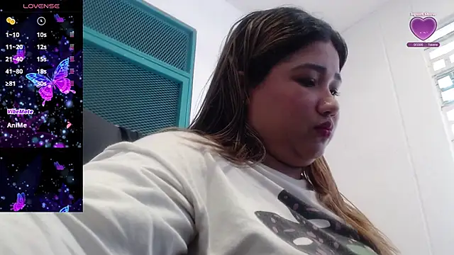 Snapshot of Gabycutee chatting on October 15, 8:50 pm Gabycutee online show from October 15, 8:50 pm