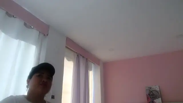 Gabycutee online show from February 11, 8:09 pm