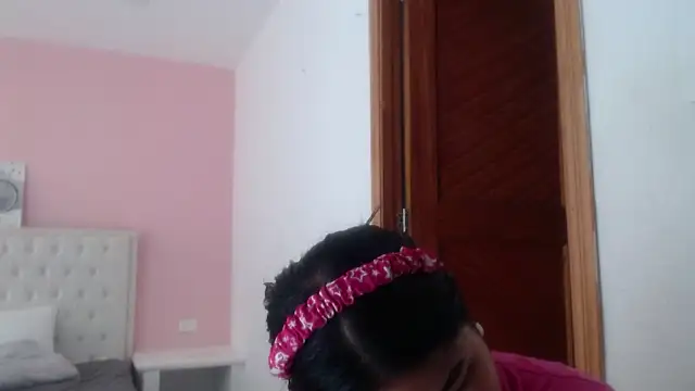 Gabycutee online show from February 12, 7:46 pm