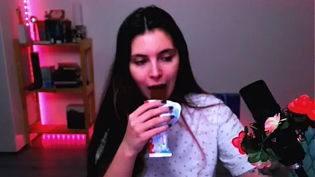 peaachybabe   online show from October 16, 4:37 pm