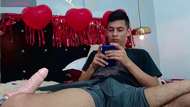 Oliver king sex online show from February 19, 8:41 pm