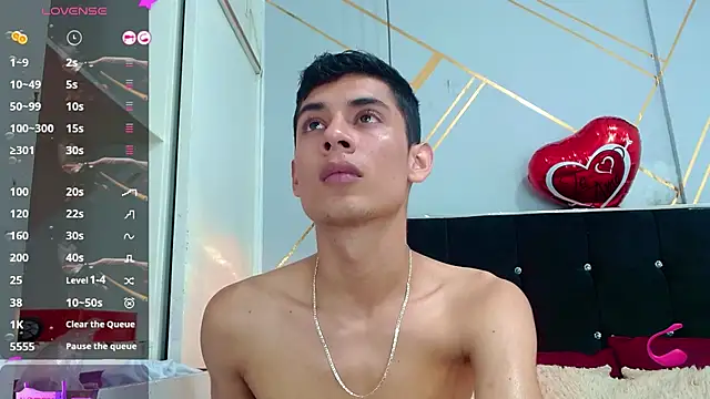 Oliver king sex online show from March 6, 6:16 pm