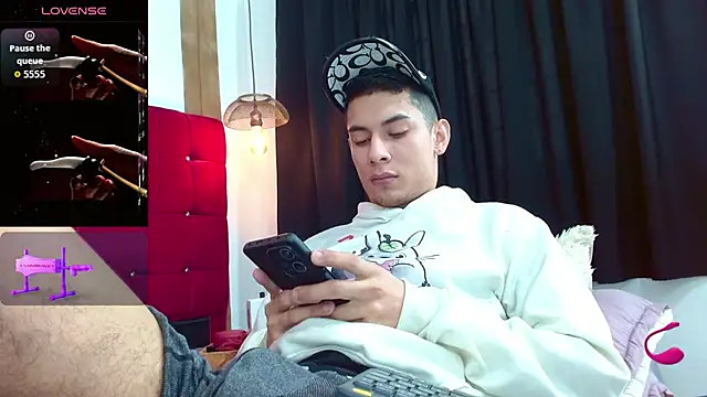 Oliver king sex online show from October 3, 3:35 pm