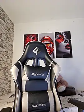 Antonella2 m online show from December 17, 1:05 pm