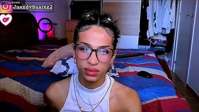 Abby bella09 online show from June 14, 5:47 pm