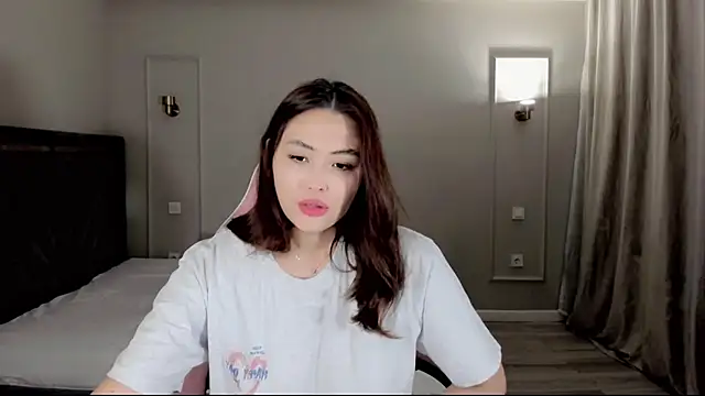 oxxx me online show from November 29, 11:32 am