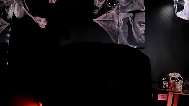 Snapshot of Agnes_jones_ chatting on October 21, 9:36 pm Agnes jones online show from October 21, 9:36 pm