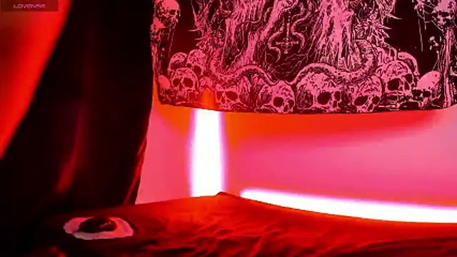 Snapshot of Agnes_jones_ chatting on November 18, 2:27 am Agnes jones online show from November 18, 2:27 am