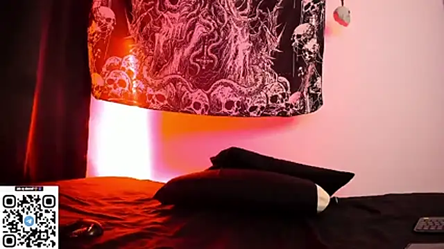 Snapshot of Agnes_jones_ chatting on November 29, 12:33 am Agnes jones online show from November 29, 12:33 am