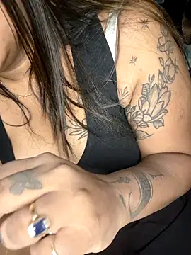 IndieSM online show from January 11, 8:05 pm