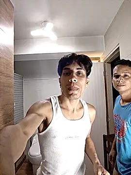 Snapshot of divinityros chatting on November 23, 8:41 pm divinityros online show from November 23, 8:41 pm