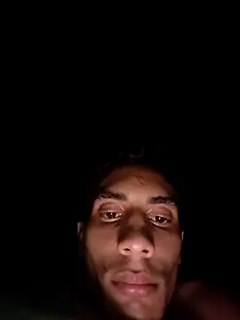 Snapshot of divinityros chatting on October 1, 4:06 am divinityros online show from October 1, 4:06 am