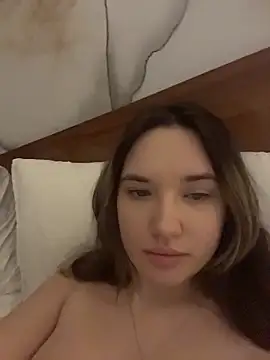 Holly Molii online show from March 19, 12:43 am